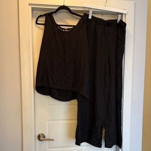 Women’s 2-piece flowy set NWOT